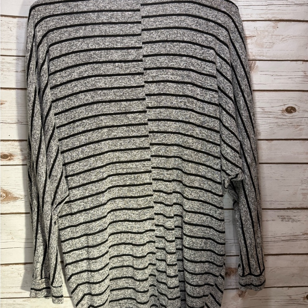 Olivia Rae Open Front Long Cardigan Striped Gray And Black Stripes - Picture 7 of 8